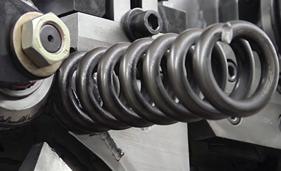 How Spring Machines and Coiling Machines Adapt to Customization Needs